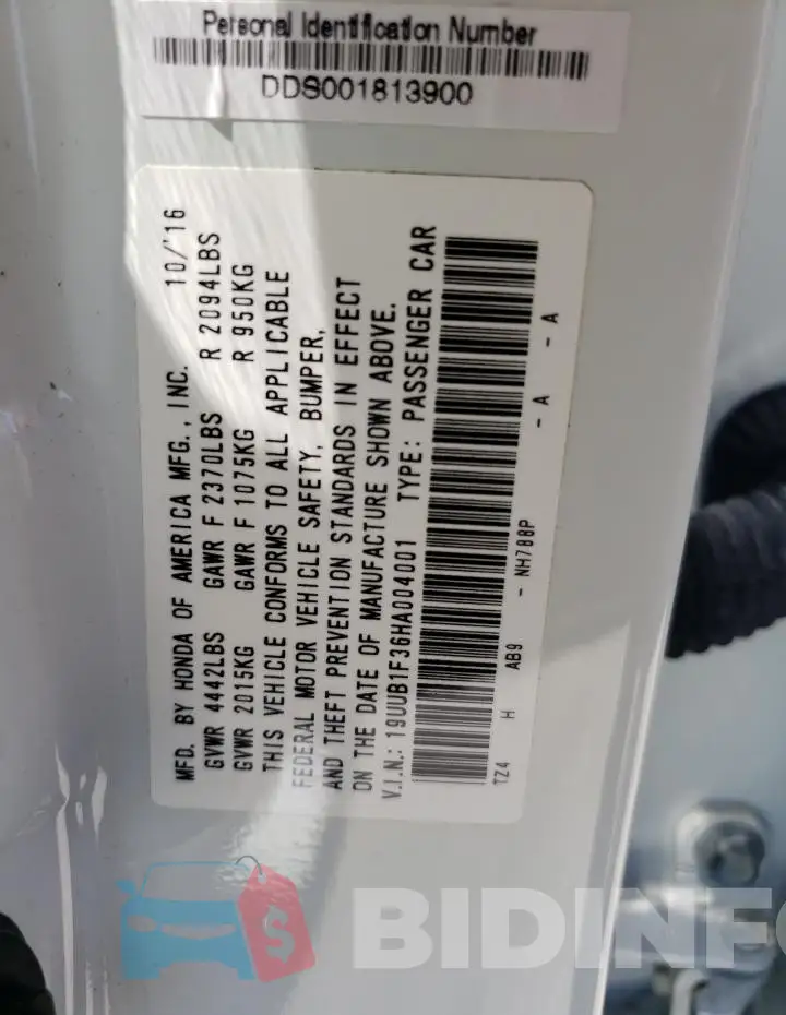 19UUB1F36HA004001 Photo# 12