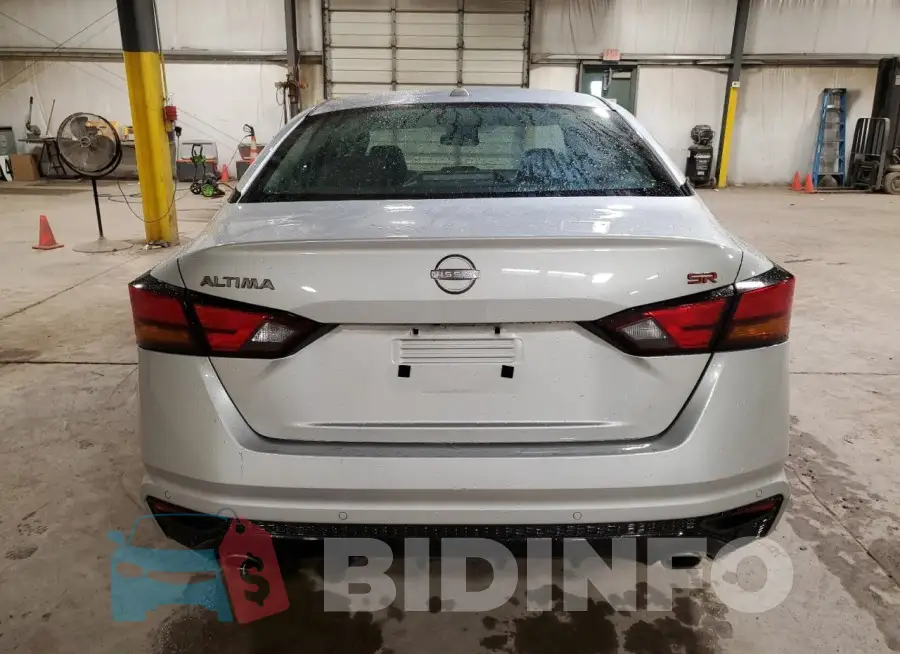 1N4BL4CV7PN370878 Photo# 6