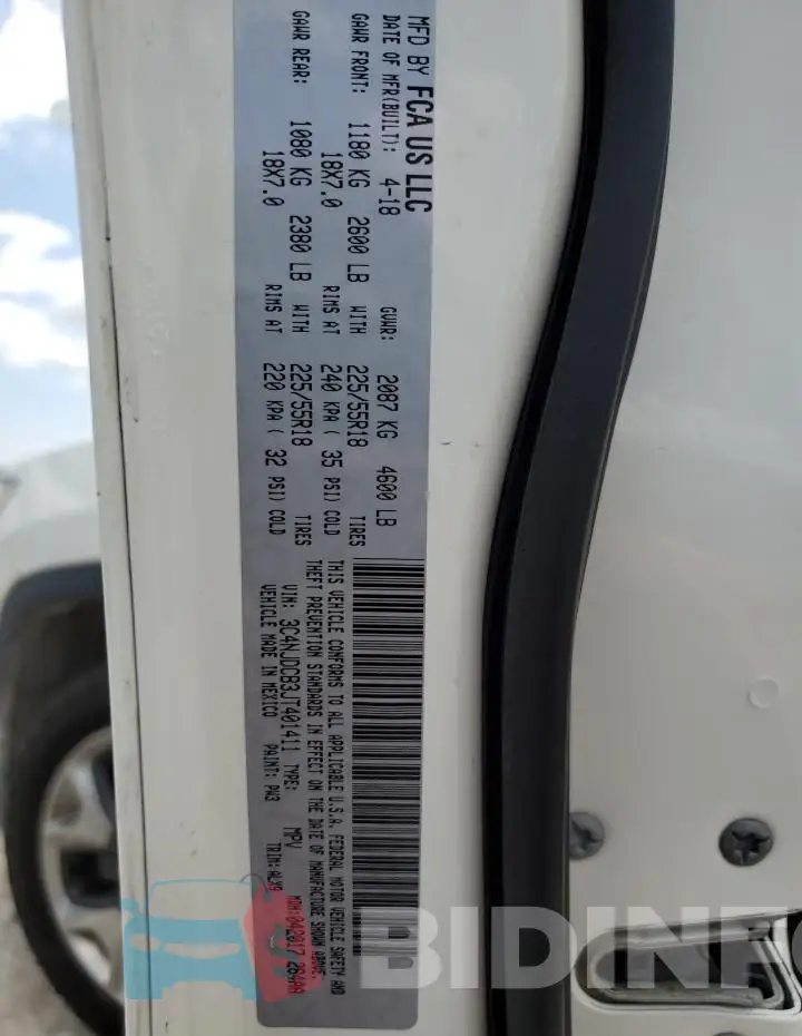 3C4NJDCB3JT401411 Photo# 13