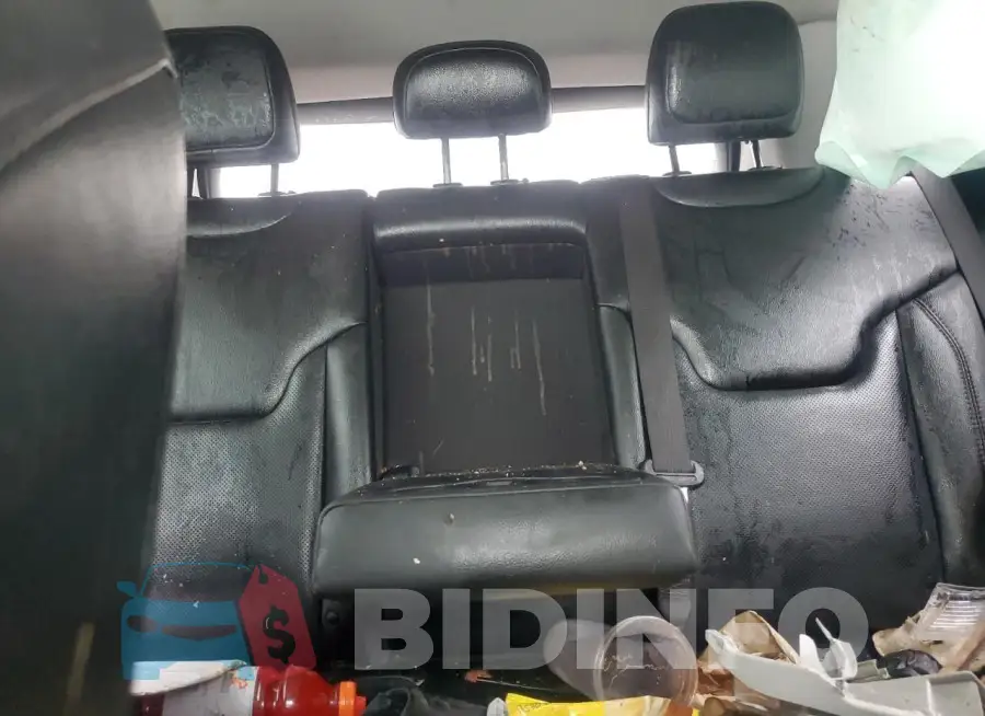 3C4NJDCB3KT627708 Photo# 10