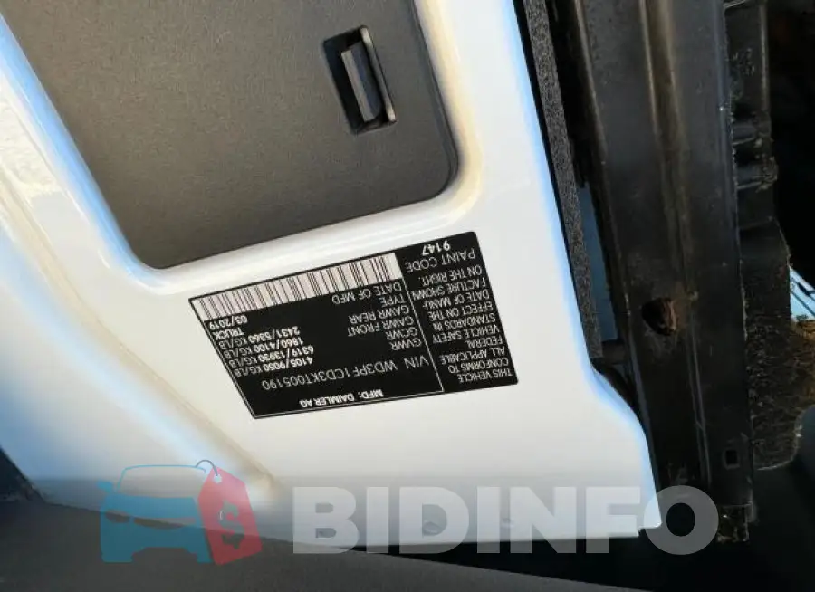 WD3PF1CD3KT005190 Photo# 10