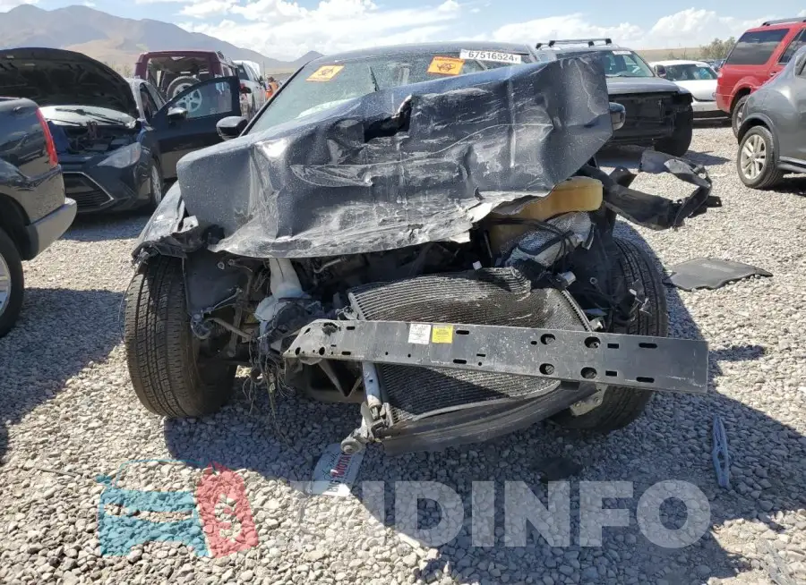2C3CDXJG2FH813807 Photo# 5