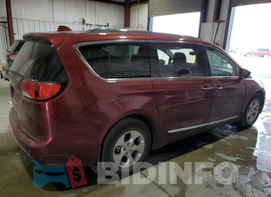 2C4RC1EG4HR545114 Photo# 3