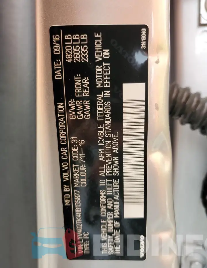 LYV402TK4HB135877 Photo# 13