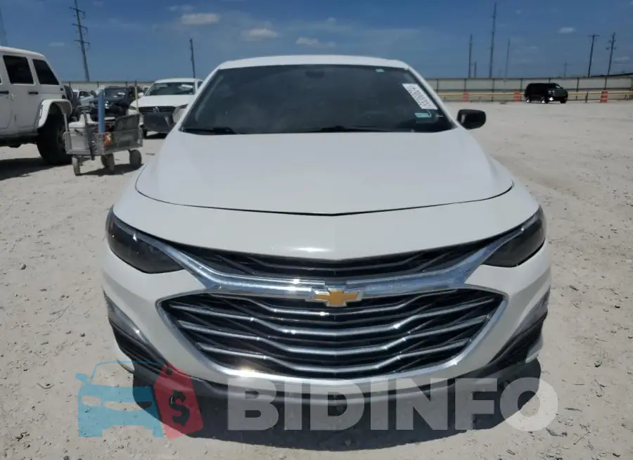 1G1ZB5ST4KF125873 Photo# 5