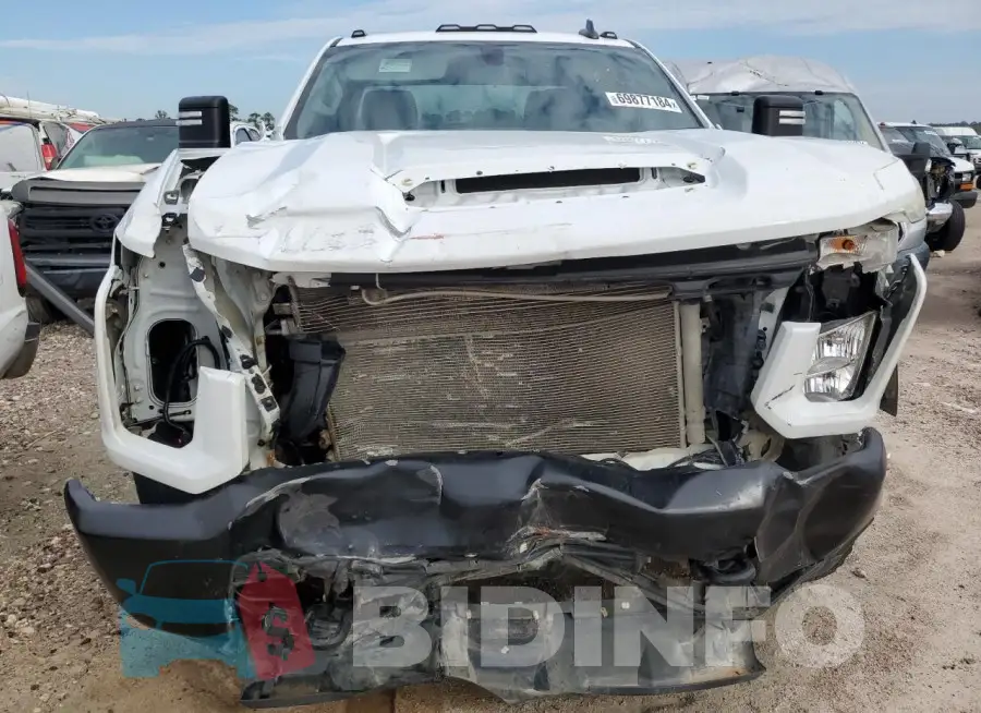 1GC5YLE72PF120167 Photo# 5