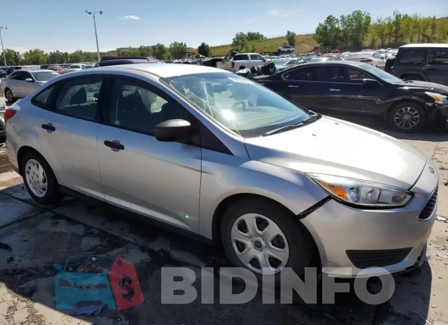 1FADP3E21GL253772 Photo# 4