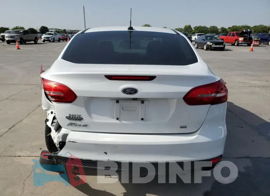 1FADP3F25JL311923 Photo# 6