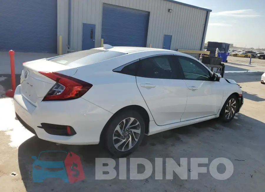 19XFC2F72HE073195 Photo# 3