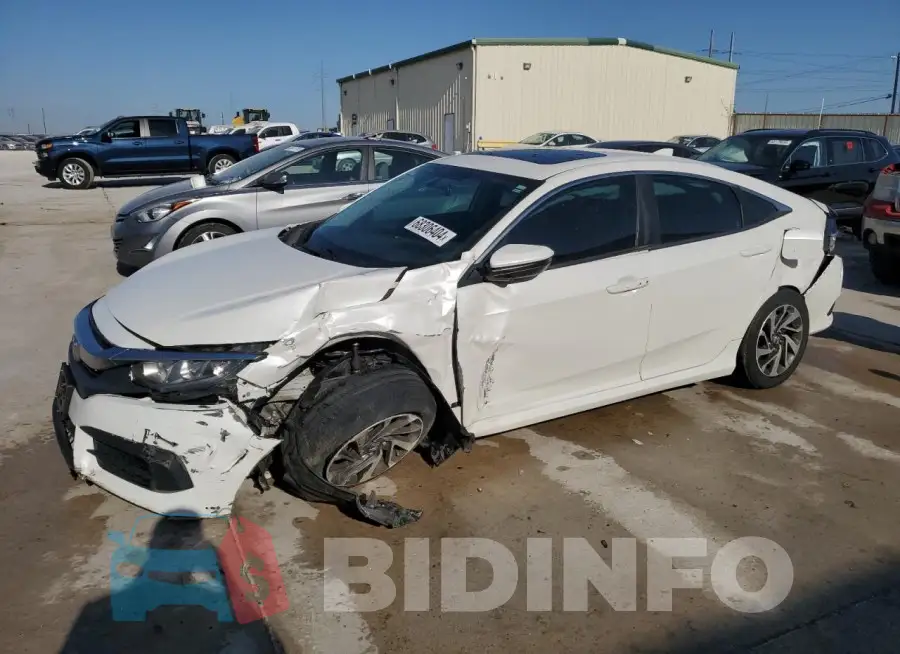 19XFC2F72HE073195 Photo# 1