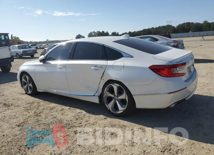 1HGCV2F95KA017147 Photo# 2