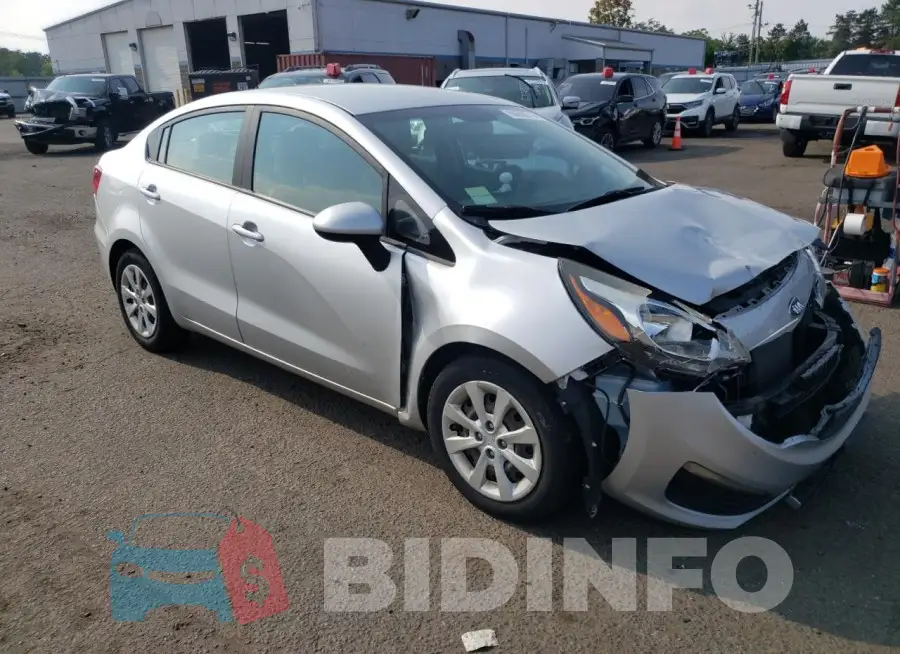 KNADM4A33G6696265 Photo# 4