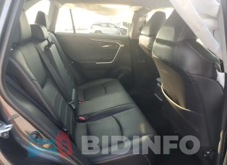 2T3Y1RFV8MC104150 Photo# 11