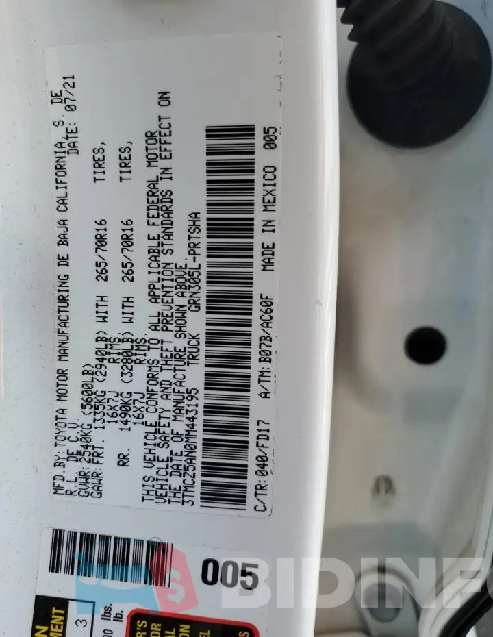 3TMCZ5AN0MM443195 Photo# 12