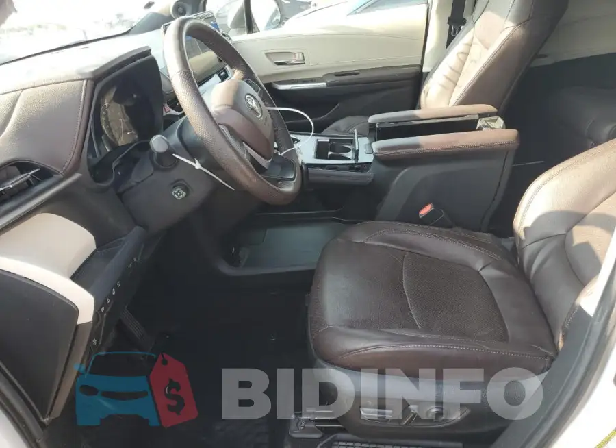 5TDERKEC3NS127811 Photo# 7