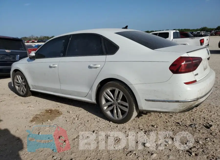 1VWLA7A33KC005686 Photo# 2