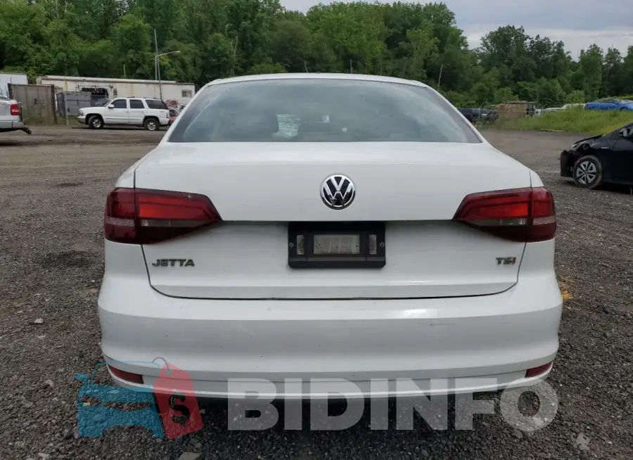 3VW167AJ0JM220933 Photo# 6