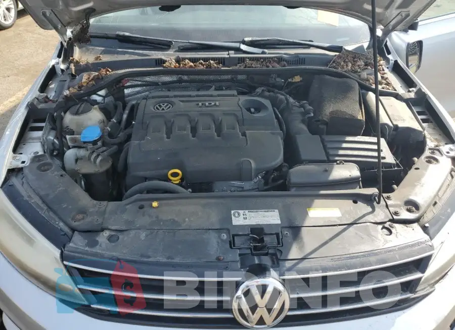 3VWLA7AJ5FM318421 Photo# 11