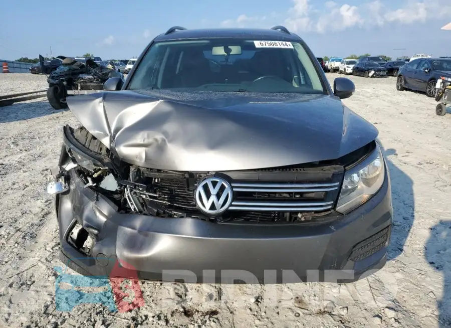 WVGAV7AX5FW613131 Photo# 5