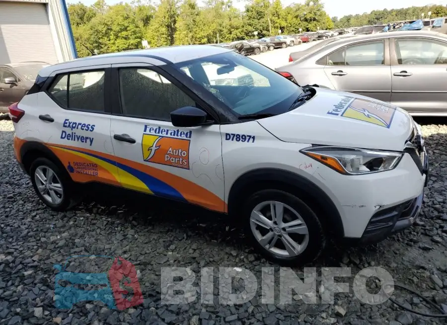 3N1CP5BV4LL567904 Photo# 4