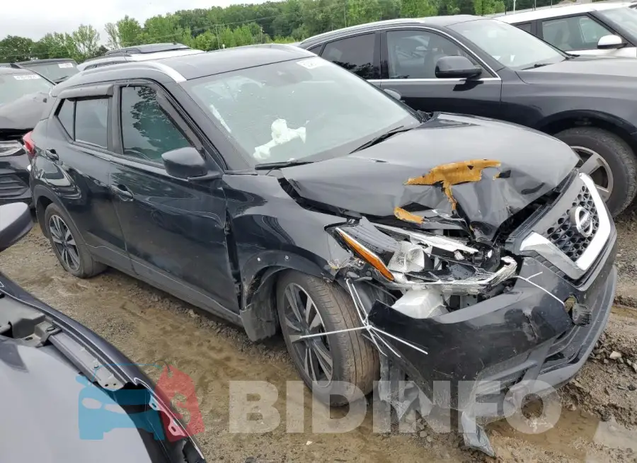 3N1CP5CV9LL571882 Photo# 4