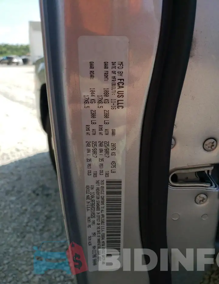 1C4NJRFB6HD210526 Photo# 13