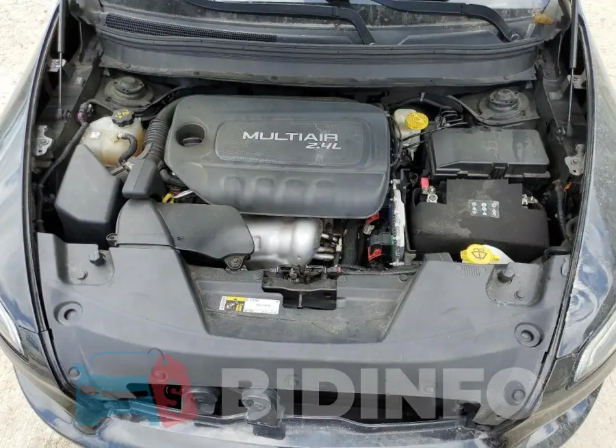1C4PJLCB9FW637730 Photo# 12
