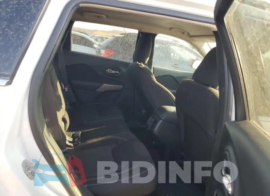 1C4PJMCSXHW616605 Photo# 10