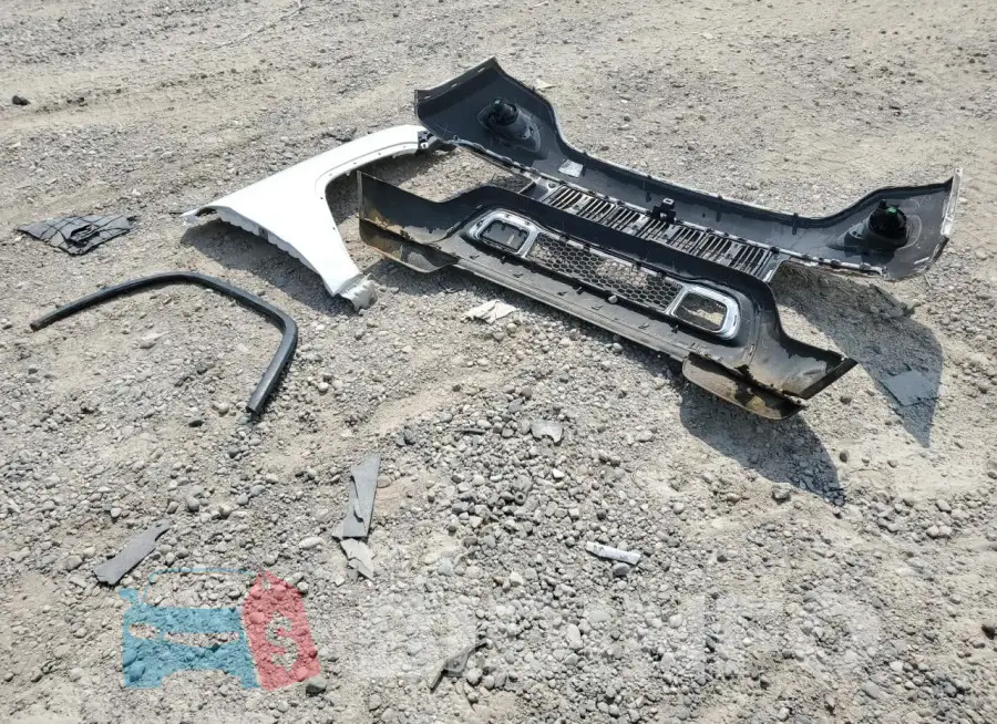 1C4RJFBG6FC878864 Photo# 13