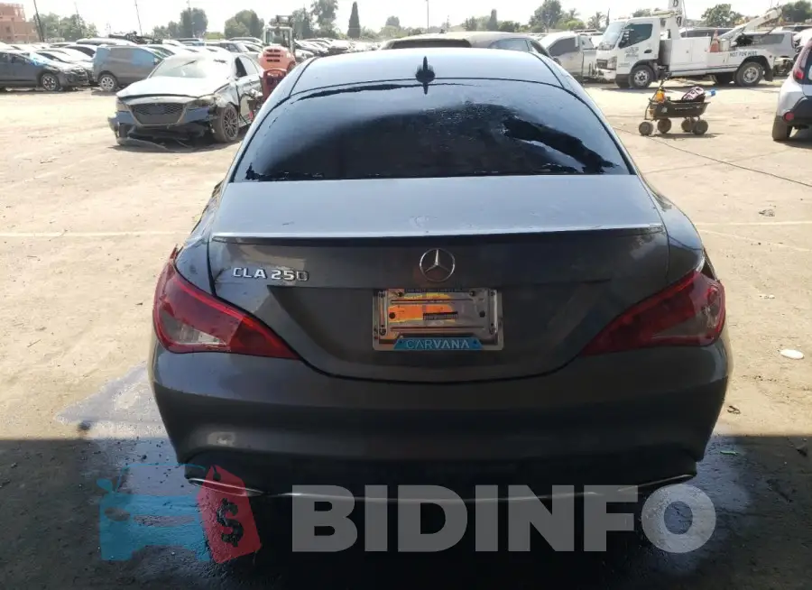WDDSJ4EB8JN599523 Photo# 6