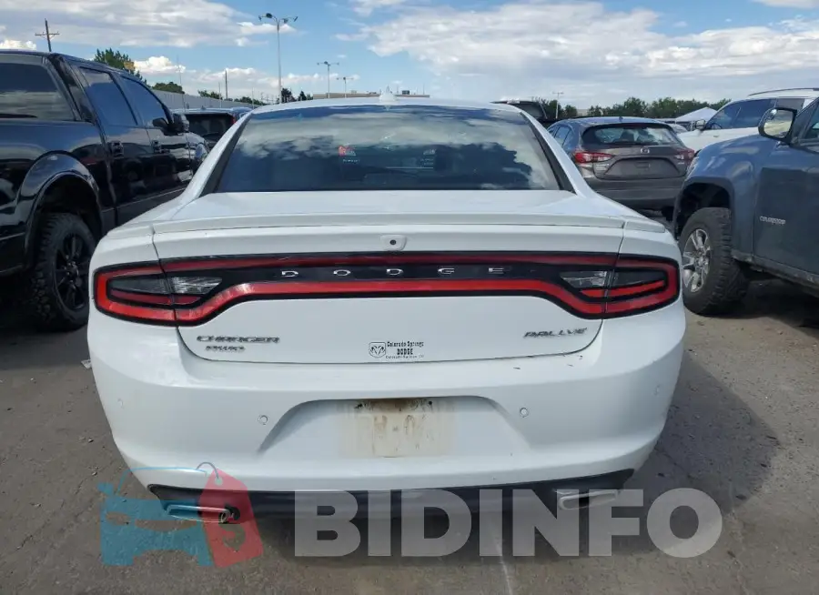 2C3CDXJG3GH127776 Photo# 6