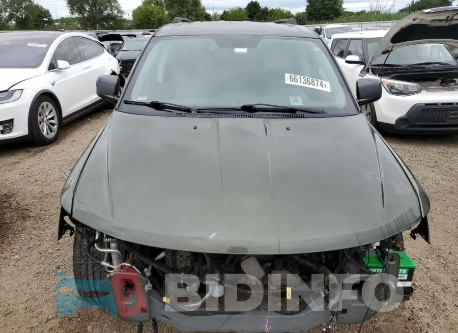 3C4PDCAB8GT157700 Photo# 5