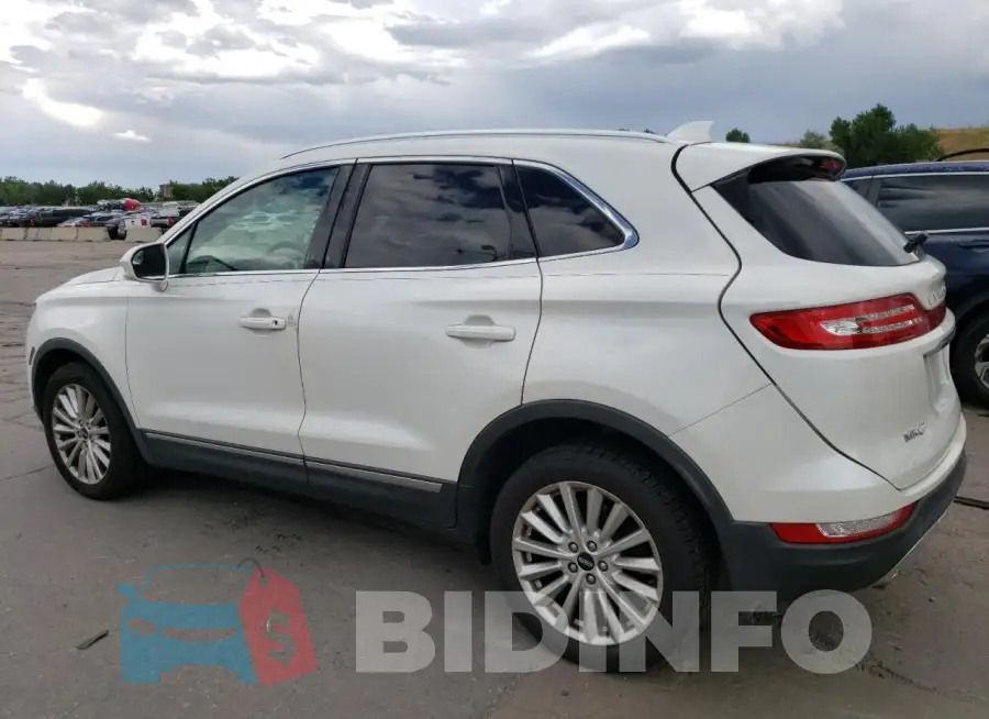 5LMCJ1D9XKUL45825 Photo# 2