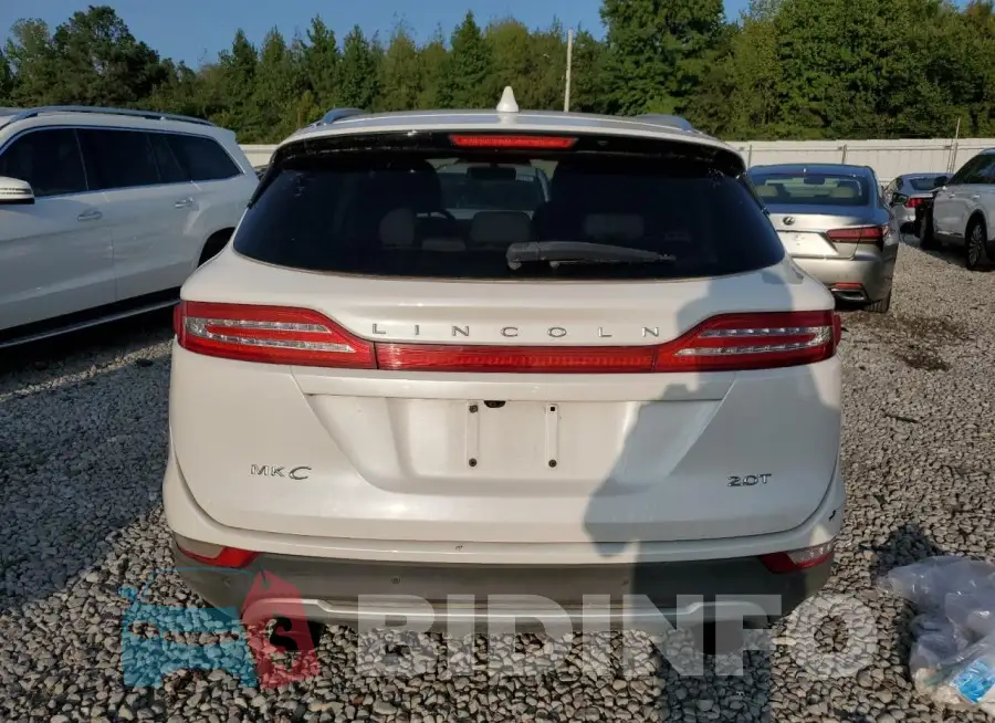 5LMCJ2C9XHUL72068 Photo# 6