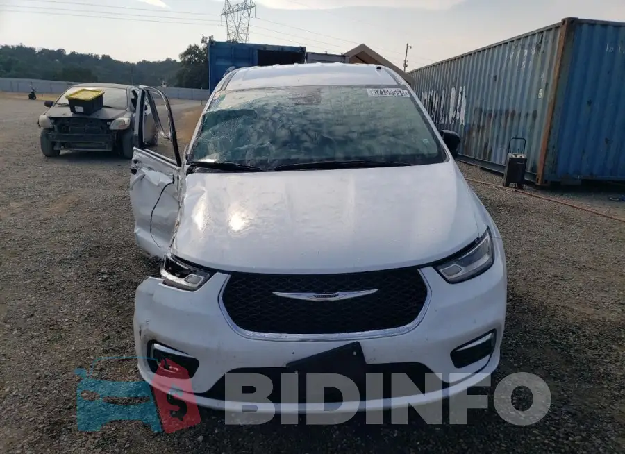 2C4RC1BG2RR117564 Photo# 5