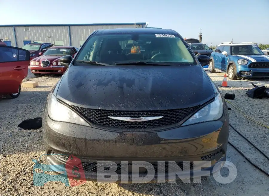 2C4RC1CG8NR229813 Photo# 5