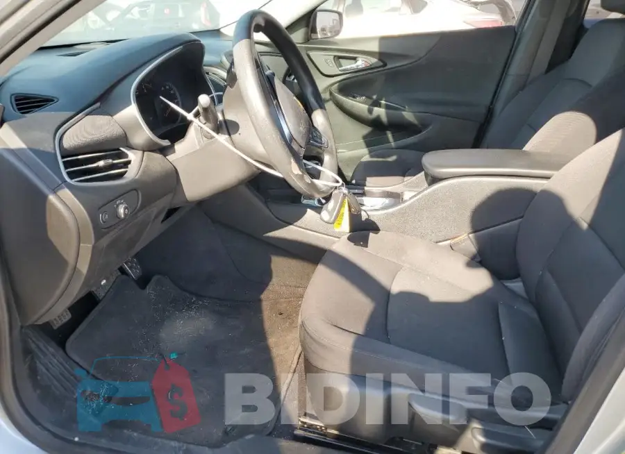 1G1ZB5ST4HF186973 Photo# 7