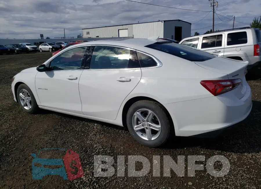 1G1ZD5ST2NF172284 Photo# 2