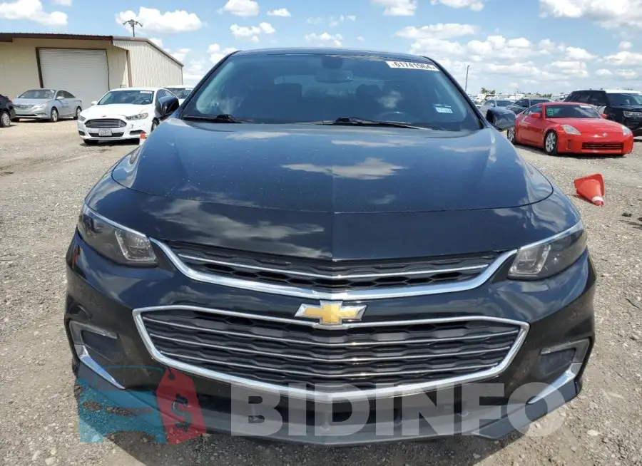1G1ZD5ST3JF290581 Photo# 5