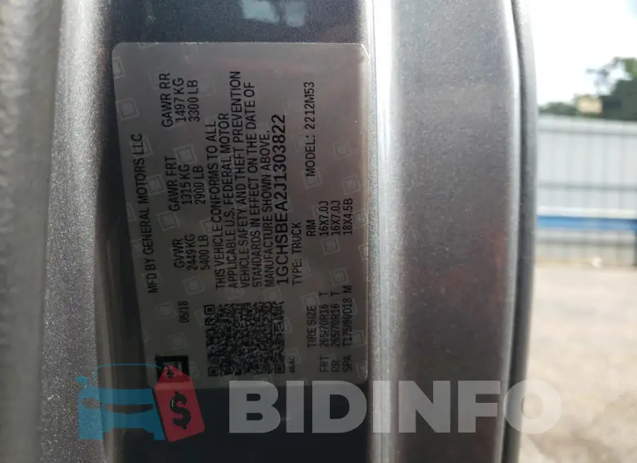 1GCHSBEA2J1303822 Photo# 13