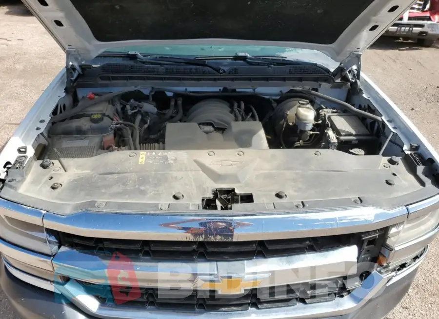 1GCNKNEH5JZ359451 Photo# 11