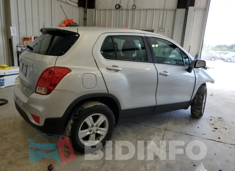 KL7CJNSB4HB117437 Photo# 3