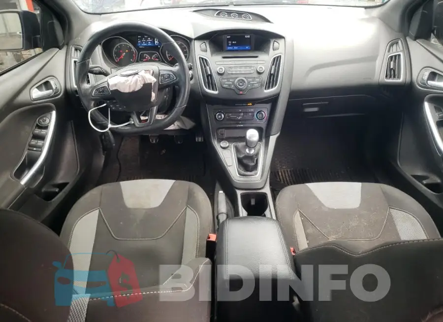 1FADP3L99HL229141 Photo# 8