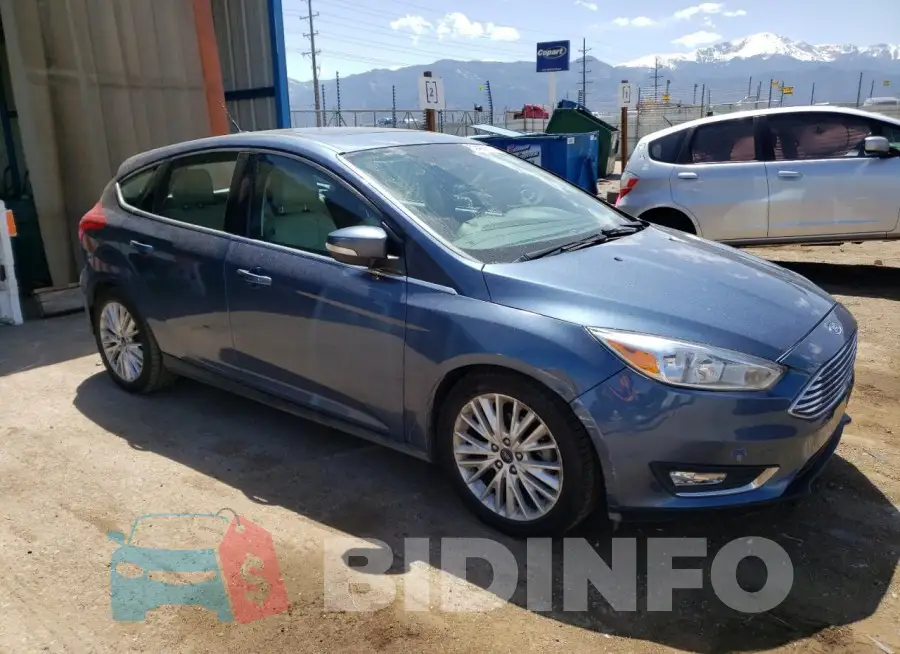 1FADP3N29JL283299 Photo# 4
