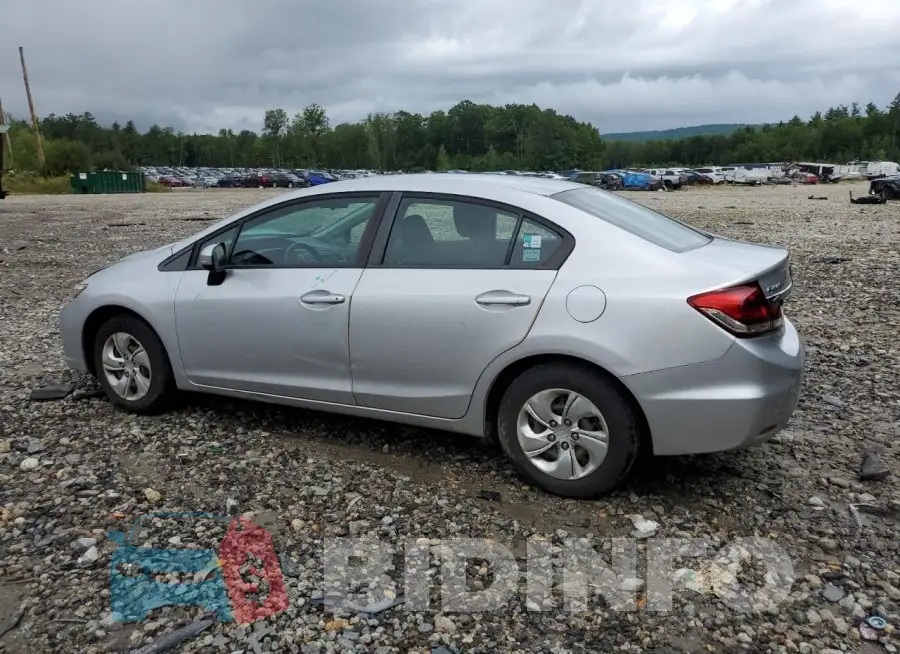 19XFB2F50FE104135 Photo# 2