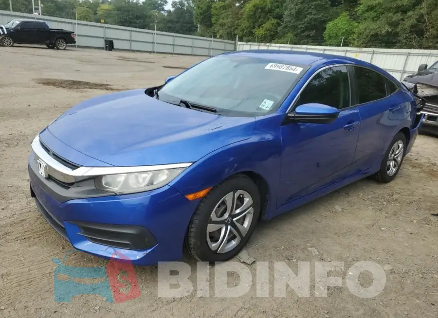 19XFC2F5XHE080538 Photo# 1