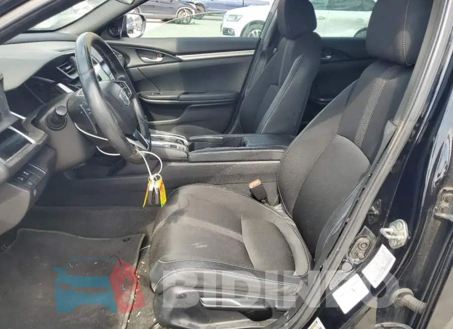 19XFC2F87KE044999 Photo# 7