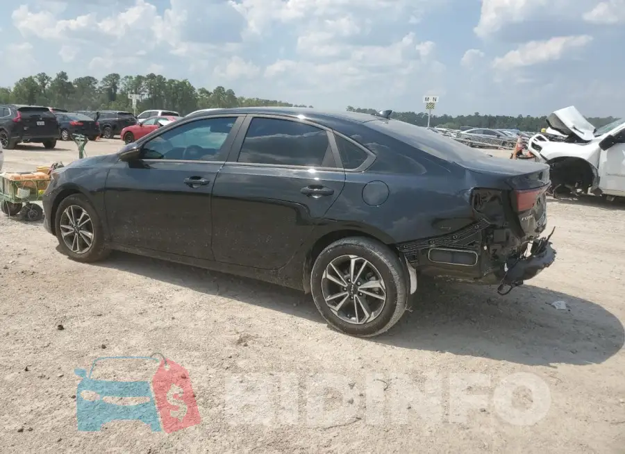 3KPF24AD6PE666343 Photo# 2