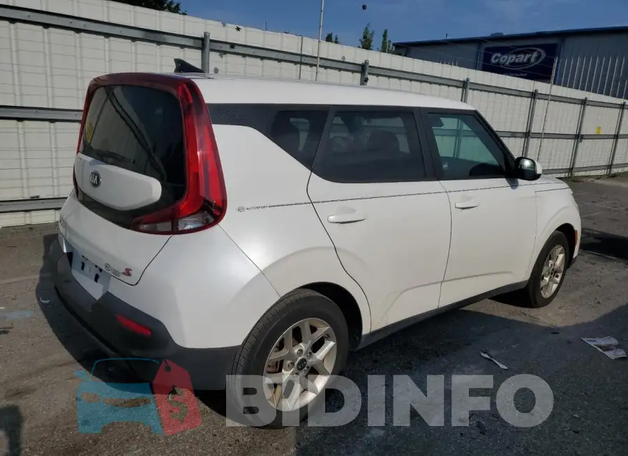 KNDJ23AU6M7772517 Photo# 3