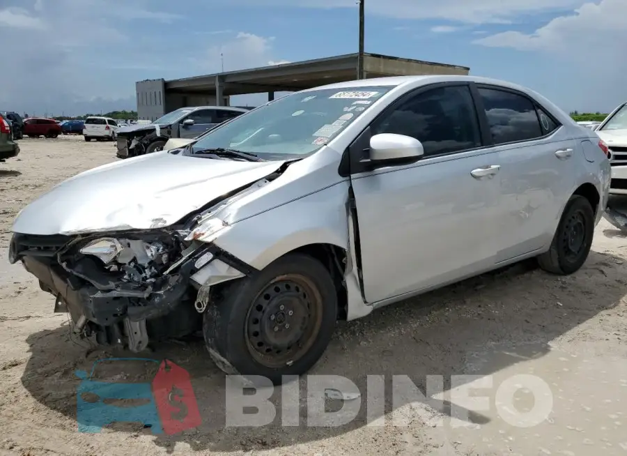 2T1BURHEXFC240818 Photo# 1
